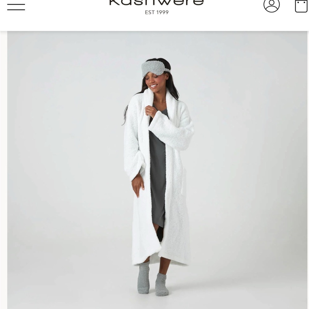 Kashwere White Plush Bathrobe XL - Picture 3 of 8
